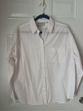 Basic Editions White Women's Button-Down Shirt with Chest Pocket